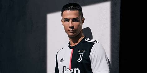 Ronaldo Fußballschuhe – Kaufe CR7 Schuhe online bei Unisport